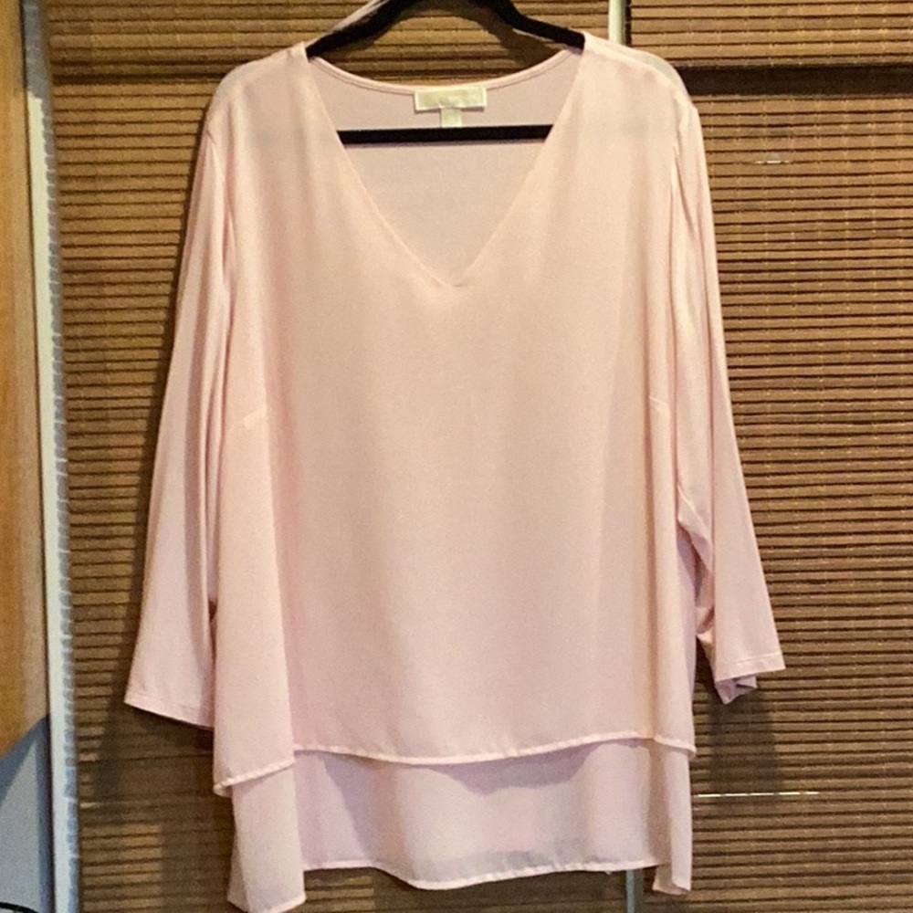 Michael Kors 2x top, light peach/pink top
